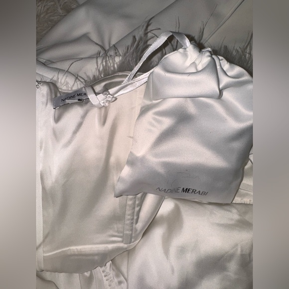 NWOT NADINE MERABI Colette White Feather Strapless belted Jumpsuit sz 14 - Picture 8 of 10
